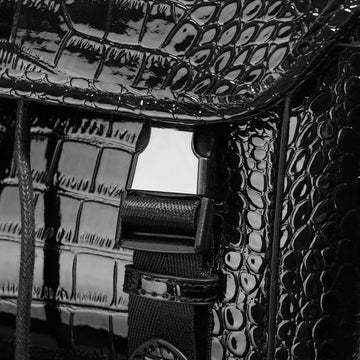 Unisex Crocodile Pattern PU Leather Backpack - Large Capacity Fashion Rucksack with Front Pocket - Travel, Work, School Bag